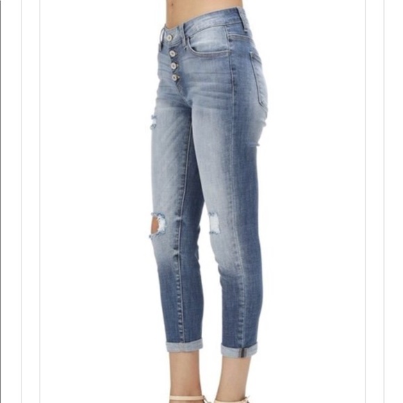 Girlfriend distressed medium wash skinny jeans!. - Picture 6 of 7